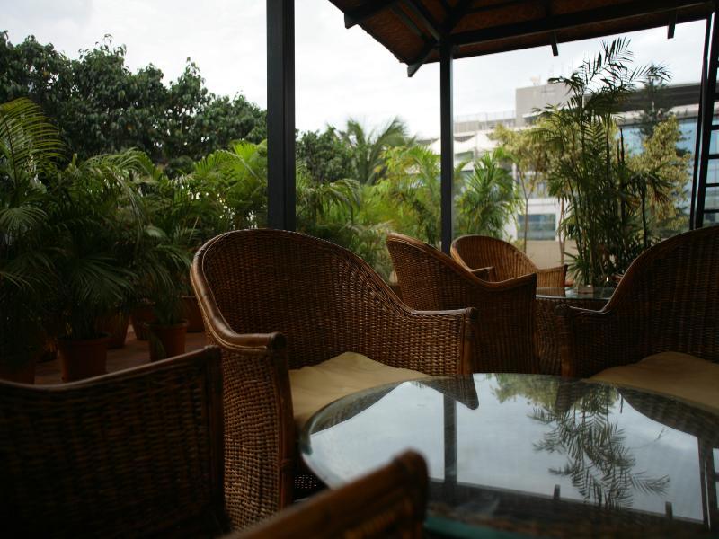 Hotel Justa Off Mg Road Bengalúr Exteriér fotografie