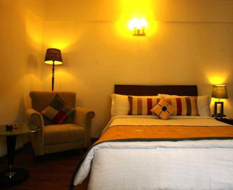 Hotel Justa Off Mg Road Bengalúr Exteriér fotografie