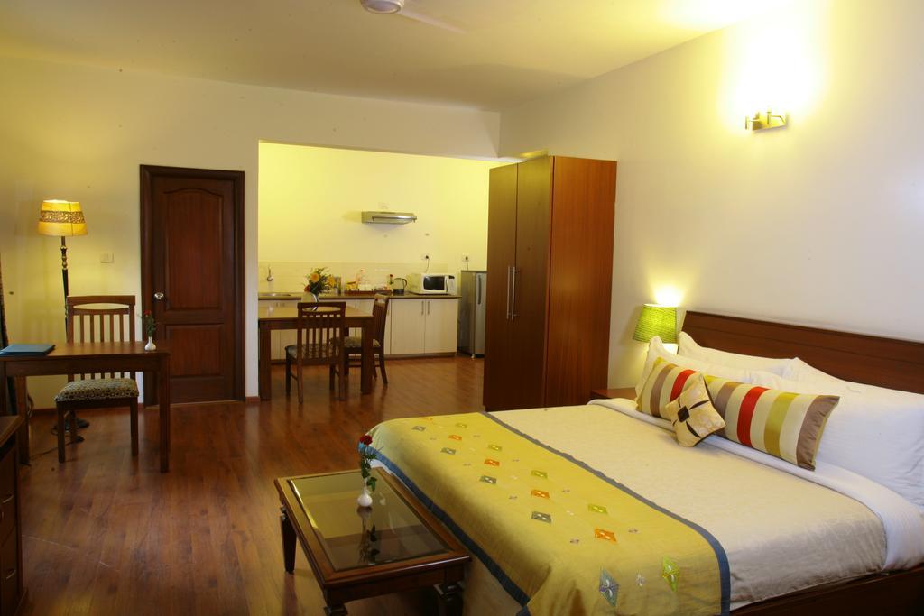 Hotel Justa Off Mg Road Bengalúr Exteriér fotografie